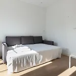 Youhosty - Bright Apartment Gioia